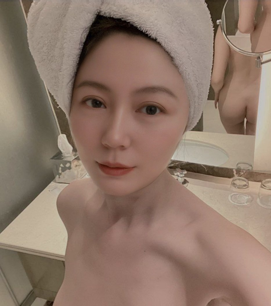 斗罗大陆配角的YIN荡生活メイリン モデルコレクション メ井上綾子高清在线观看